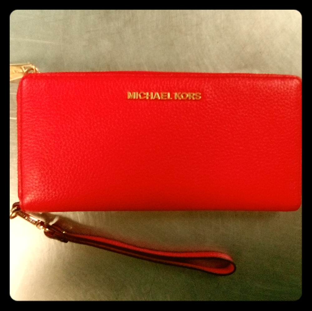 Michael Kors wallet